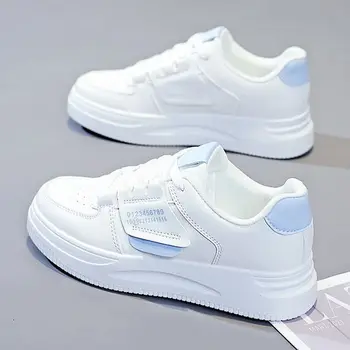 2023 Пролет и есен Новите Малки бели обувки Дамски обувки Универсална спортни обувки за студентски дейности на дебела подметка