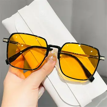 Vintage слънчеви очила с квадратни защита от ултравиолетовите в прозрачни рамки, дамски слънчеви очила, нюанси на слънчеви очила голям размер