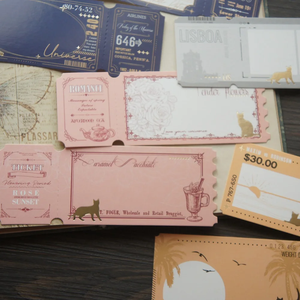 Дизайн самолетен билет с златен котка от 10 листа Крафт-хартия Подарък картичка за съобщения, Scrapbooking, украса на фона на собствените си ръце