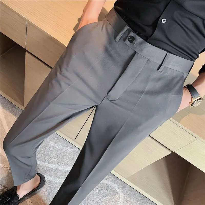 Пролетта Мъжките ежедневни панталони Тънък Бизнес Участък Slim Fit с еластичен ластик на талията за бягане Корейски Класически Черни Маркови Мъжки панталони са Z50