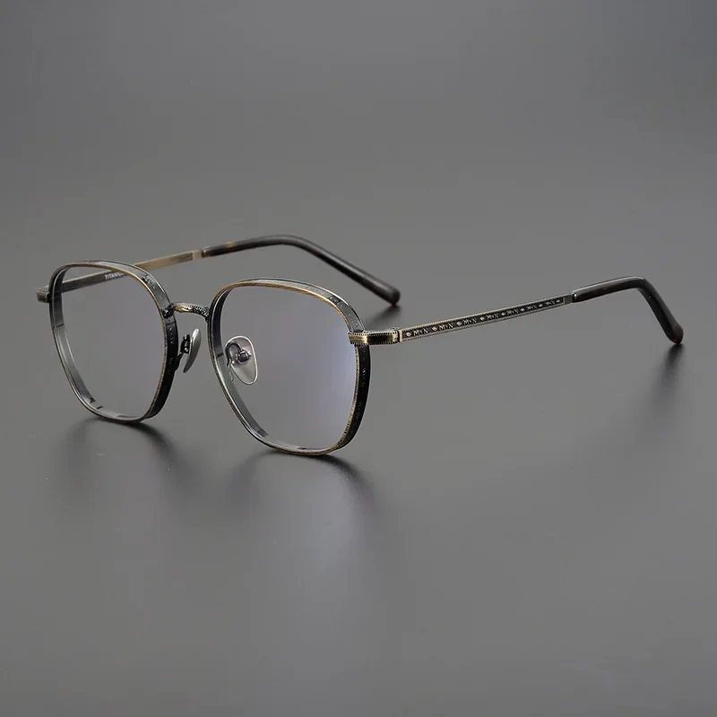 Суперлегкая Новата Реколта Качествена Титановая Рамки за очила M3101 с квадратна дизайн в Ретро стил За Жени и Мъже, в Обхвата на Оптичната Късогледство