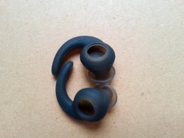 1 комплект (6шт) сменяеми силиконови ушни притурки пъпки-втулки за слушалки Synchros Reflect BT headset sport headphone слушалки
