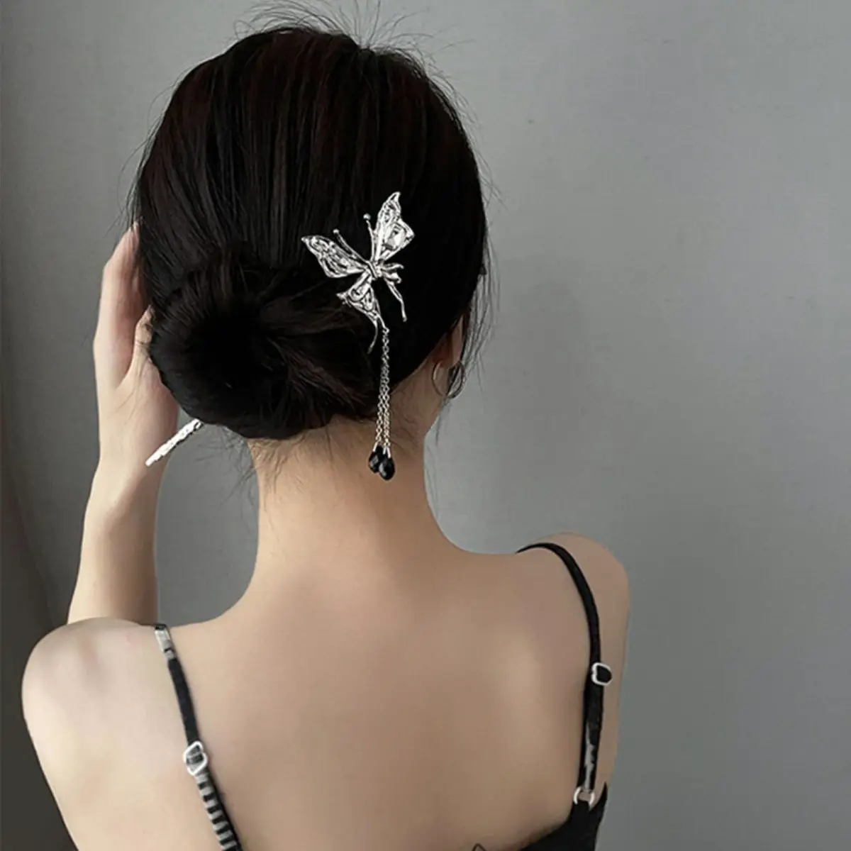 Нова метална шнола-пеперуда с кристали антични за жени с дълга коса, шнола във формата на рамка за жени, елегантни аксесоари за коса