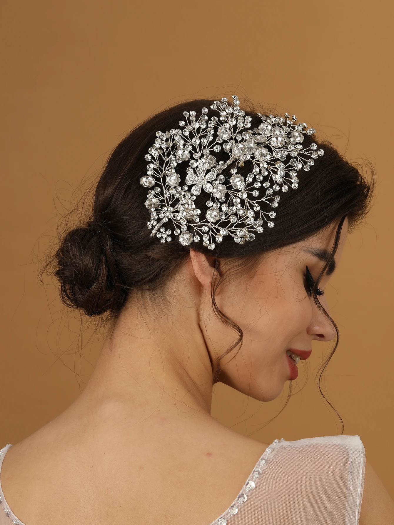 Нов дизайн, рафтинг, цвете, кристал, за младоженци, за жени, за абитуриентски бал, сватба бижута, шапки, превръзки за главата