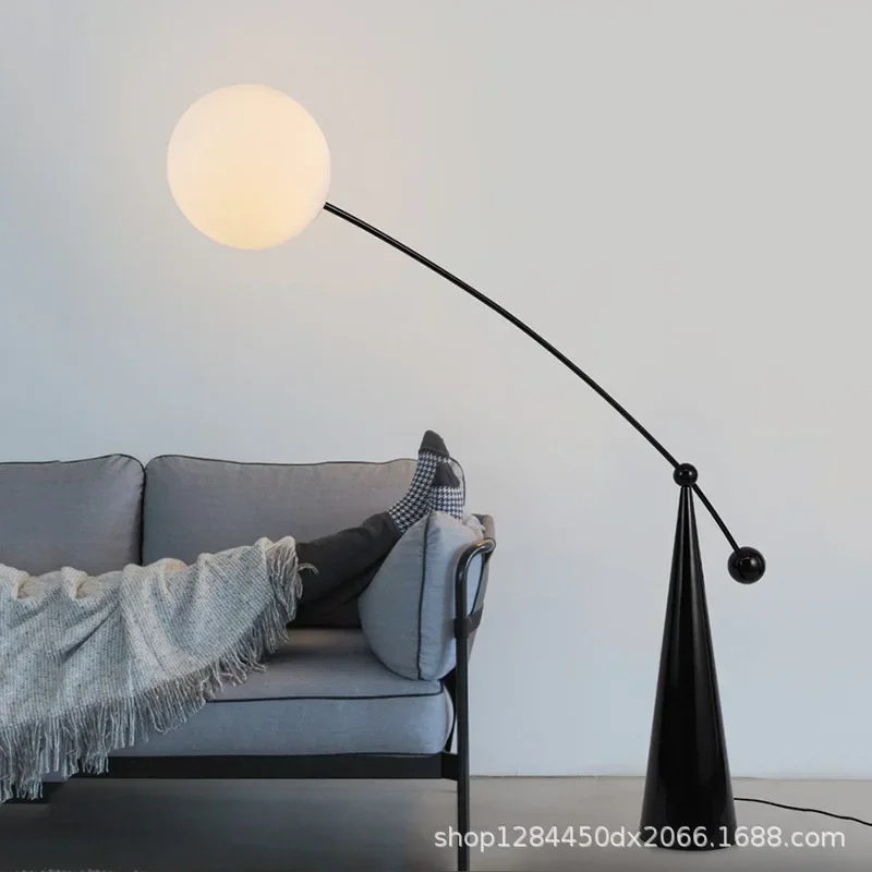 Нощна лампа за улов на риба в скандинавски Instagram-стил, под лампа за дневна, спалня, Евтин Луксозен Дизайнерски диван Villa