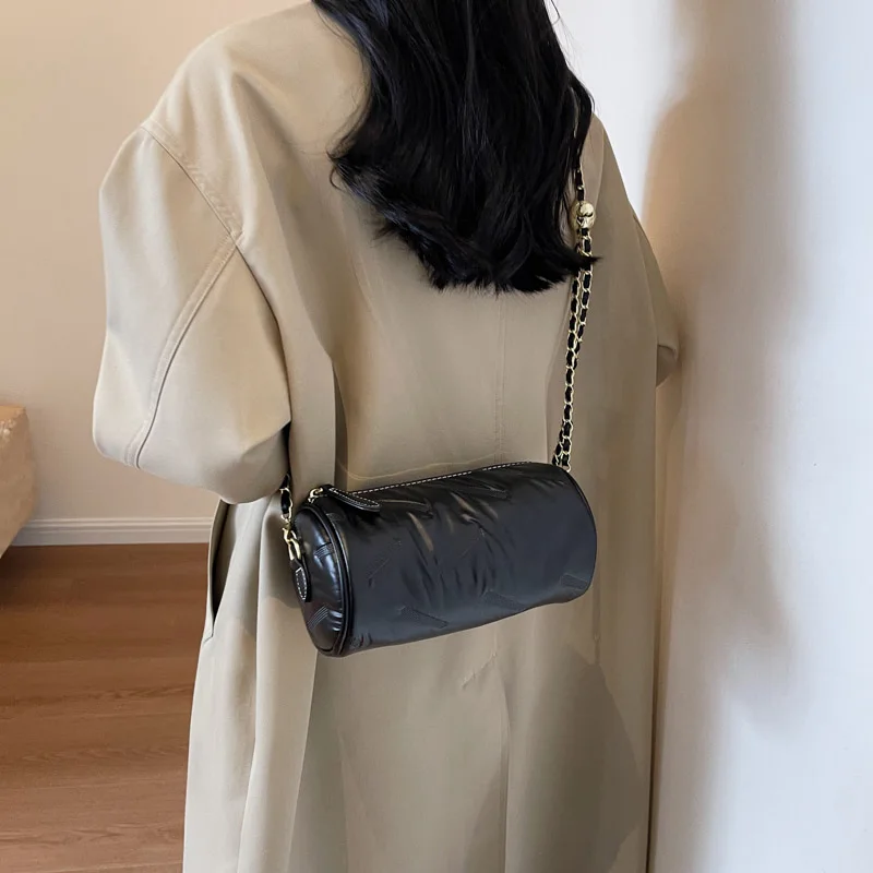 Нови модни найлонови цилиндрична чанта през рамо за жени, ежедневни чанти-тоут на веригата, малки портмонета, дамски зимни чанта през рамо