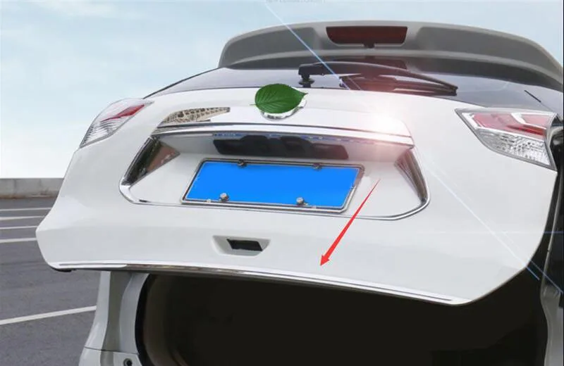 Стикер на задната врата на багажника от неръждаема стомана, тапицерия за подреждане на аксесоари за Nissan X-Trail T32 Измамник 2014-2018