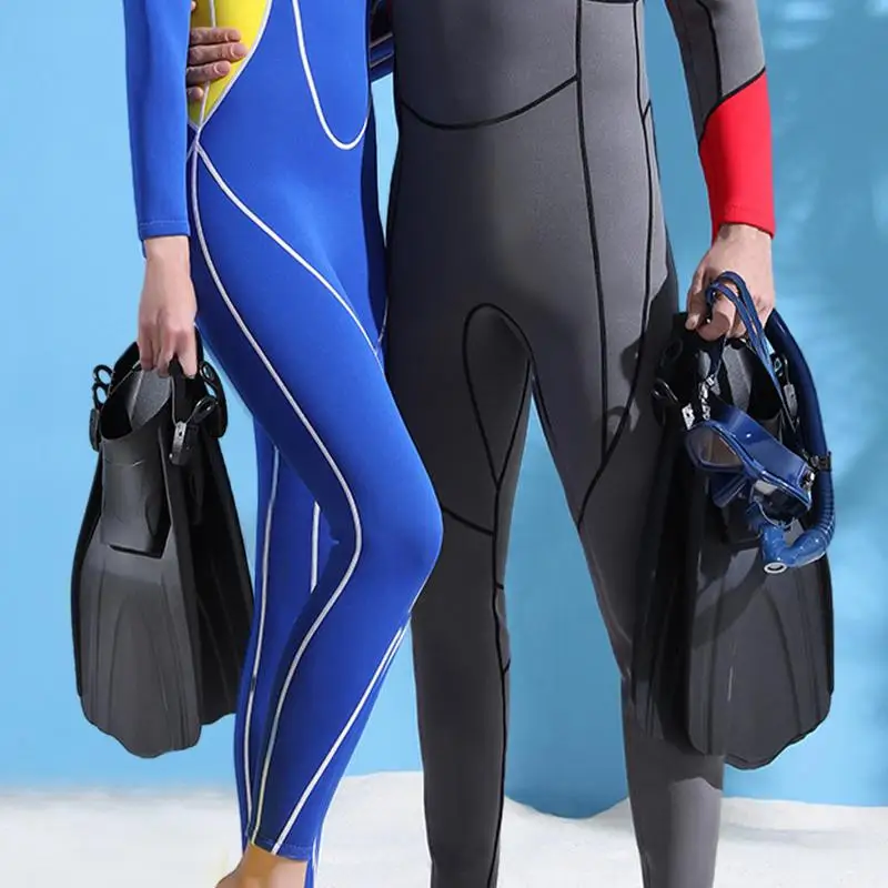 Плувни перки Регулируеми, за да се движат Плавници за гмуркане с шнорхел за подводно плуване и ниско тегло за обзавеждане на опаковката и пътуване
