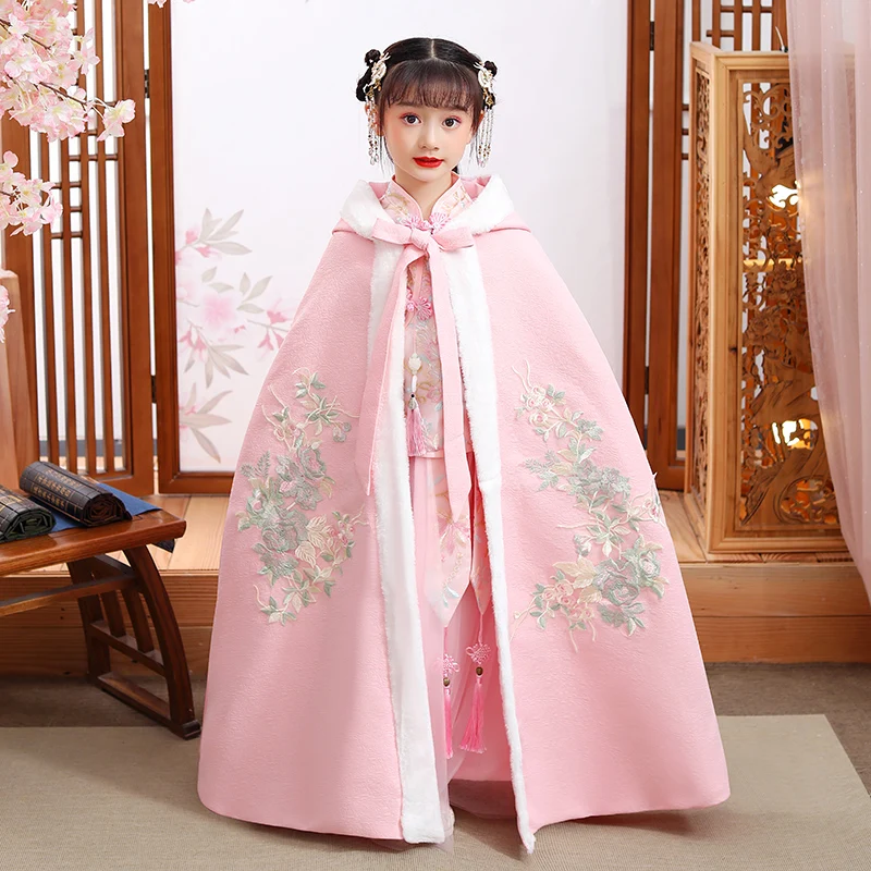 Зимна нова наметало Hanfu за момичета с бродерия Дълъг дъждобран Китайска детска наметало в древен стил Детска коледна облекло Запазва топлината