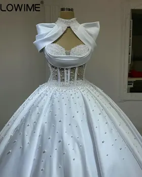 Бална рокля на принцеса Дубай, сатен за сватбени рокли, бродирани с мъниста и перли, сватбени рокли с високо воротом, буйни корсет с камъни, сватбени рокли