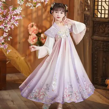 Елегантна лилава рокля Hanfu в традиционен китайски стил на династията Танг с пеперудата е от тюл с дължина до пода с дълъг ръкав за момичета