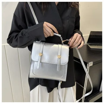 Модерен женски раница в британския ретро стил 2023 г., нов модерен ученическа раница, многофункционална училищна чанта, удобна пътна чанта, естетичен вид.