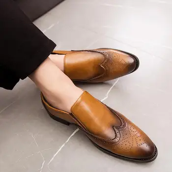 Мъжки обувки Spring British Wild Черна работа, които нарастване на младоженеца, мъжки бизнес официалната ежедневни кожени обувки за по-младите мъже