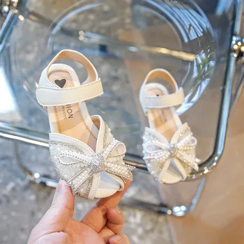 Сандали за деца от 2 до 11 години, Лятото на 2022, Нова детски обувки кожени обувки за партита за малки принцеси, Детски сандали за момичета с декорация във формата на кристали, обувки с лък за момичета